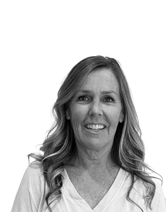Pam Pole : Customer Service