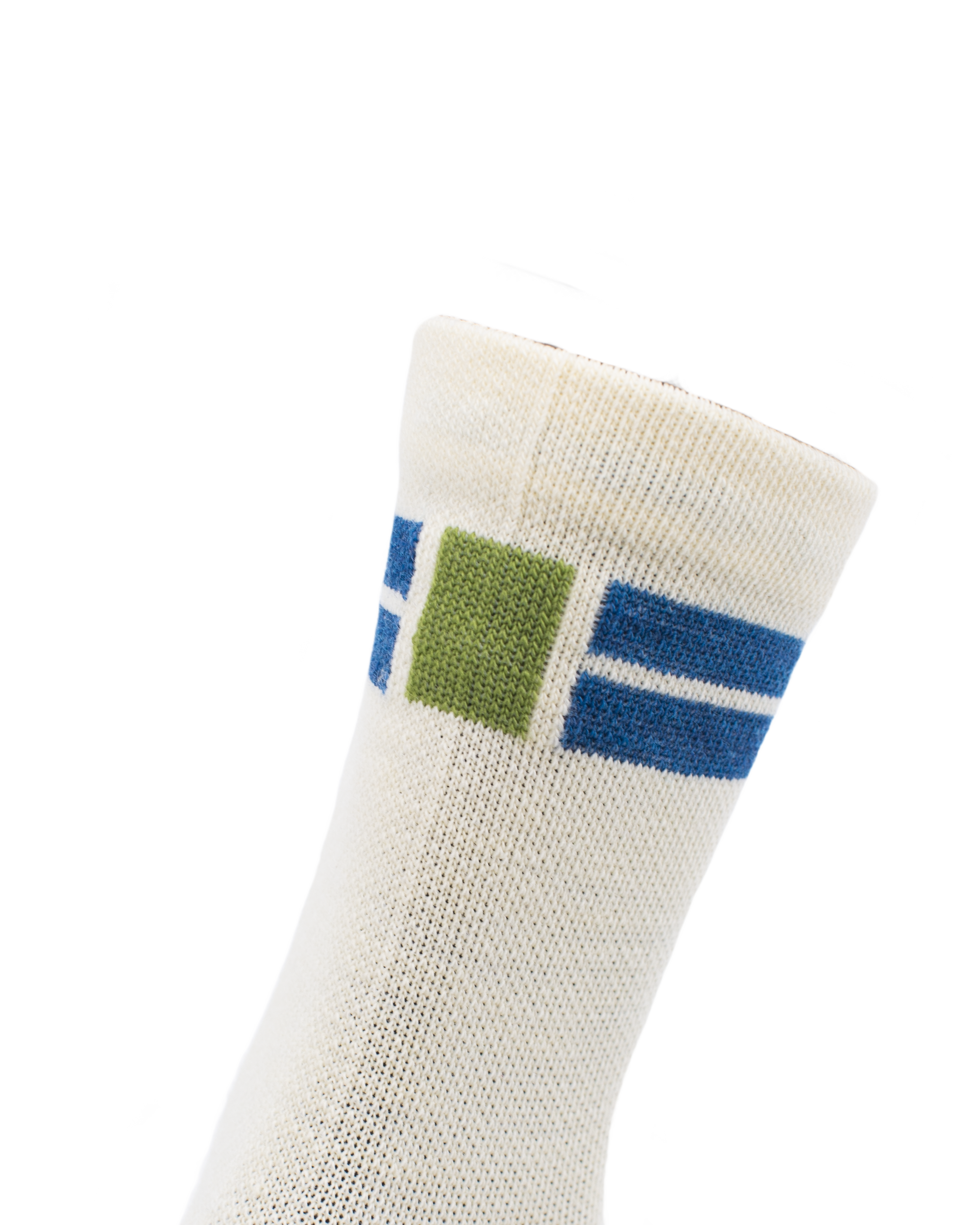 In The Kitchen Extra Light 3/4 Crew